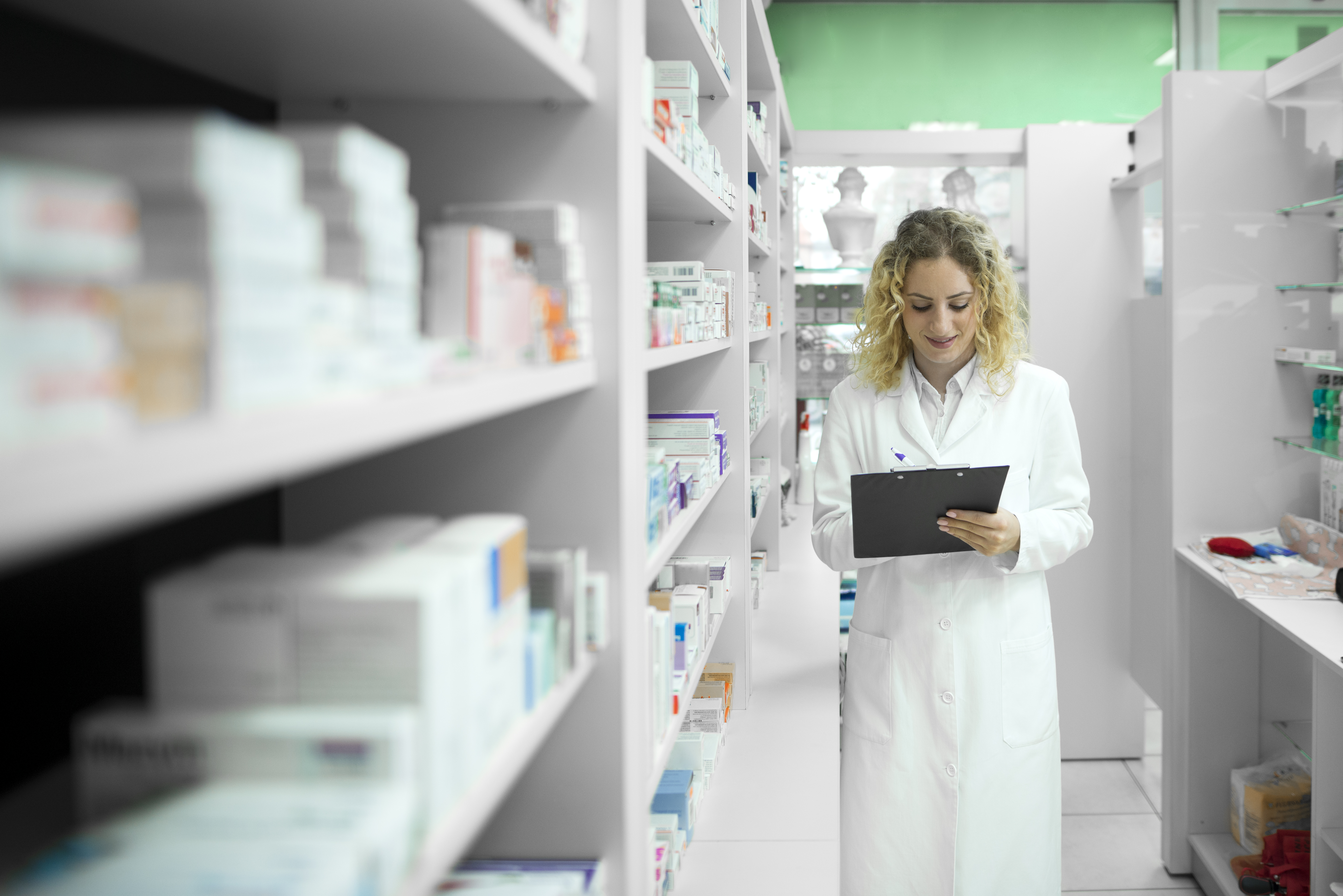 Webinar: Alternativas para una política de seguridad farmacéutica en Colombia